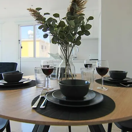 Phaedrus Living: Seaside Modern Flat Lighthouse 63 Paphos